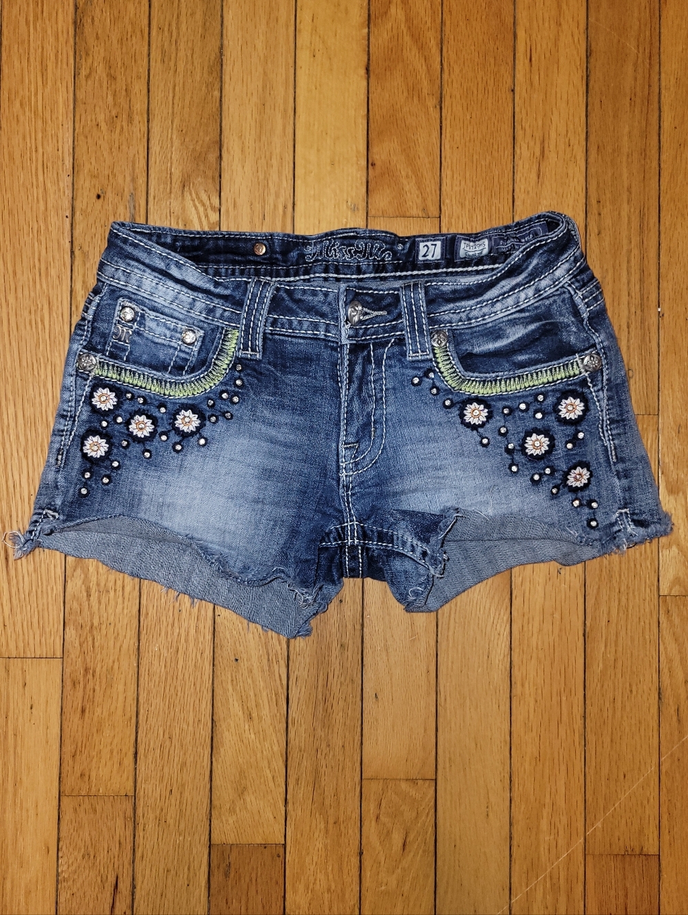 Miss Me Bling Flower Shorts Women's Size 27